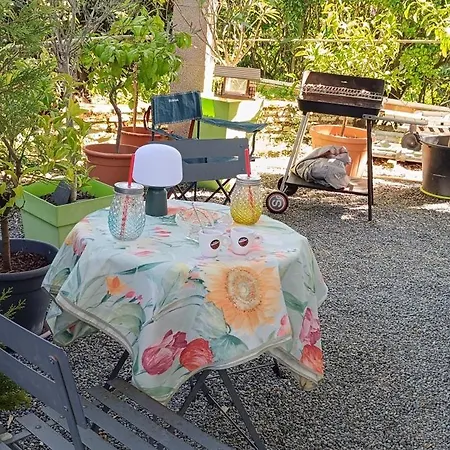 Verrecheznous - Camping Car Et Spa *