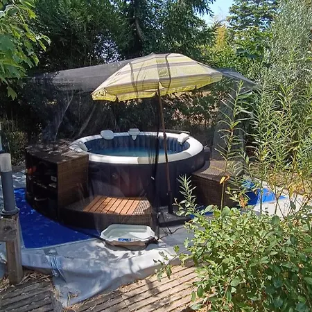 Verrecheznous - Camping Car Et Spa 公寓