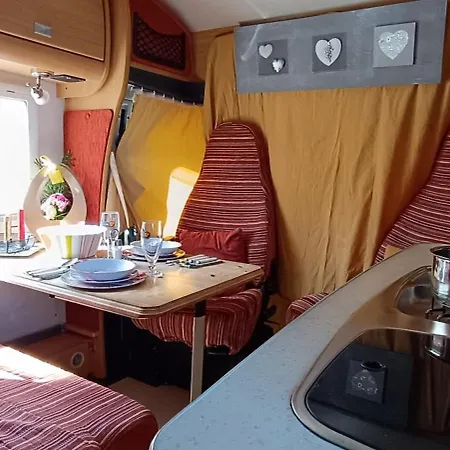 Verrecheznous - Camping Car Et Spa 公寓